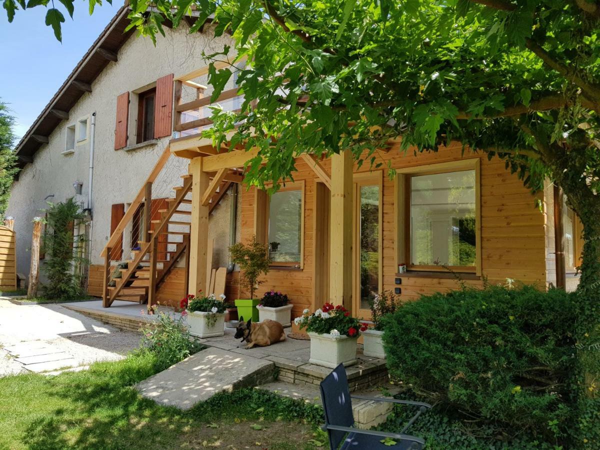 L'Houstalet Des Serniers Claveyson Exterior photo
